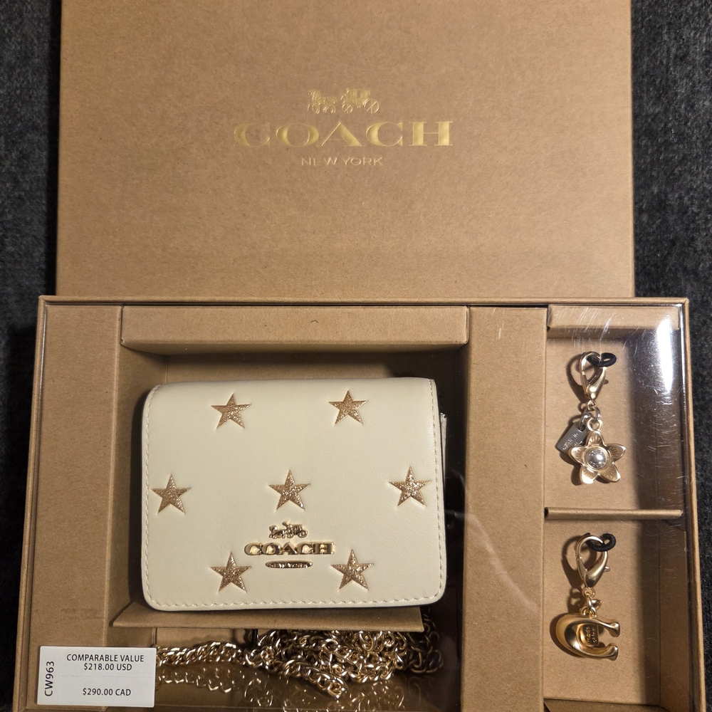 NIB Coach Cream Star-Embellished Wallet and charms
